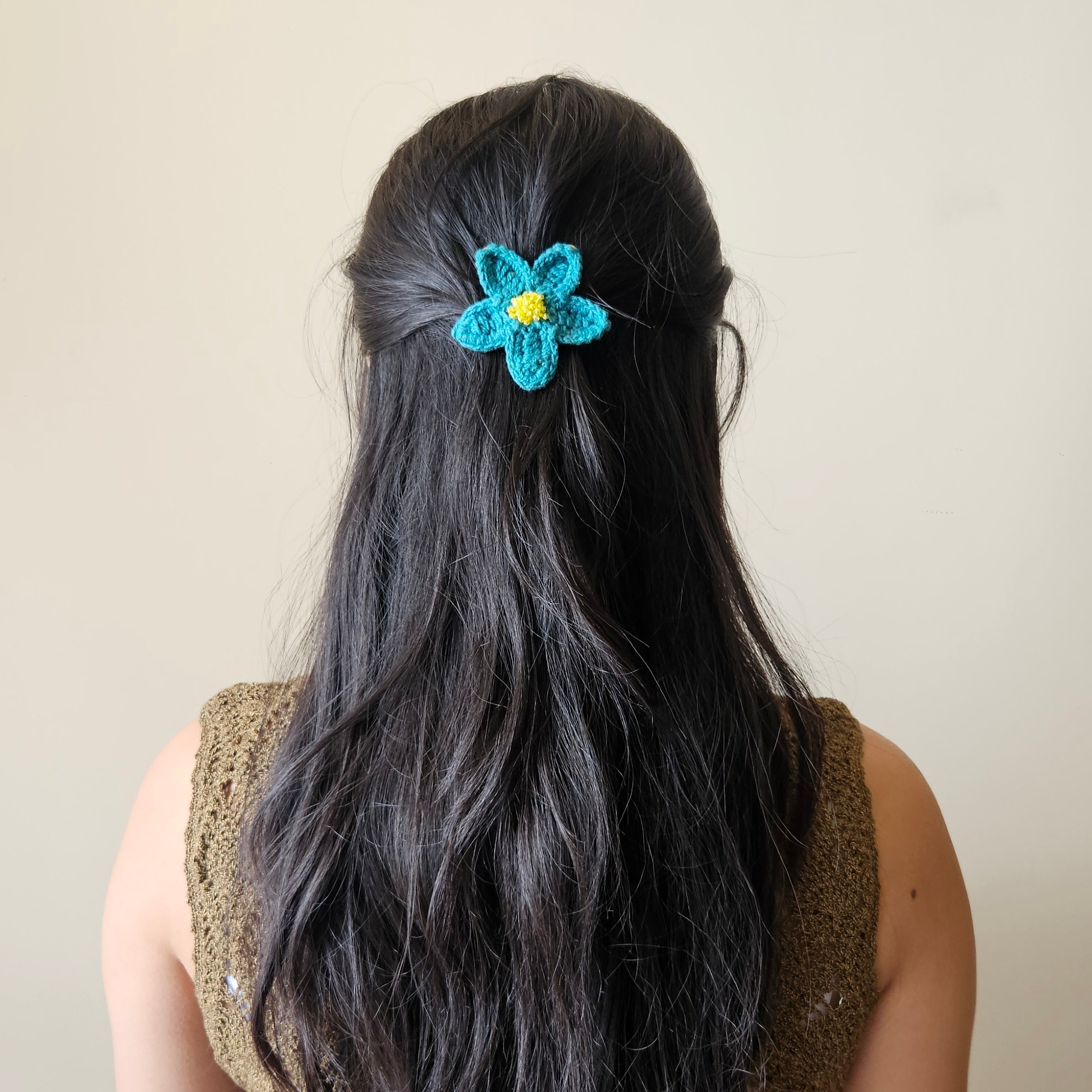 Teal Floral Hair Clip